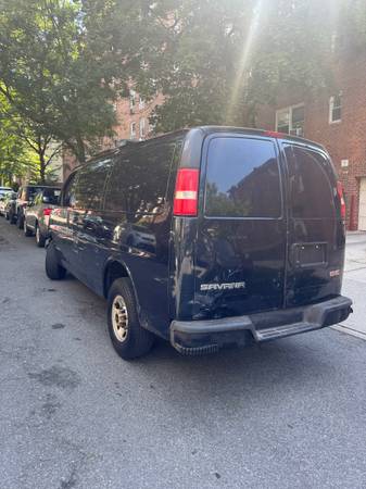 2006 GMC Savana 2500 - $4,85063614465554561124