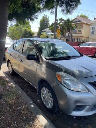 Nissan versa 2012 - $2,300 (Oakland)63470420640513121