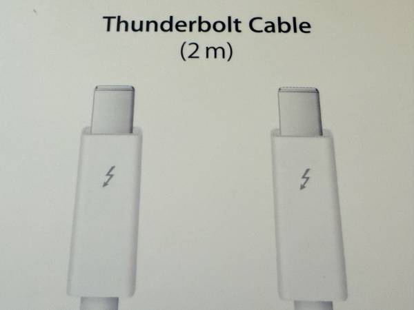 Cable Thunderbolt genuino de Apple (2 m) - Blanco - $60 (Westwood Los Ángeles CA)63471427878401122