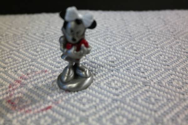 Disney Hudson Fine Pewter Minnie Mouse With Heart Valentine # Figurine 1
