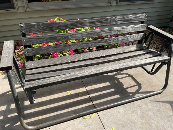 Cedar patio glider 1