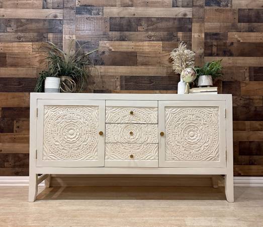 Beautiful White Buffet 1