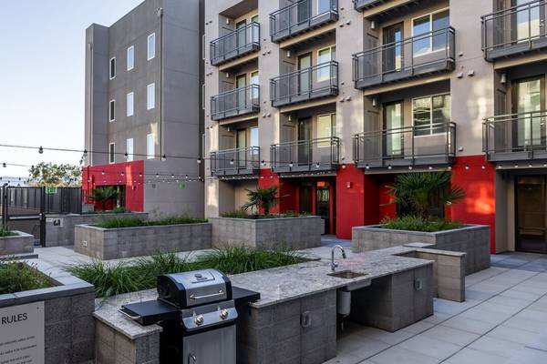$1,800 / 444ft2 - New Specials On Selected Studios!! Call For More Details !!! (santa clara)63908866266371123