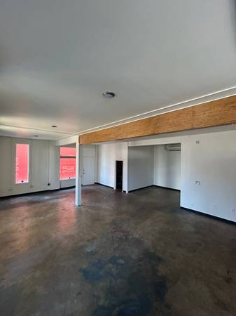 Creative office for lease 1