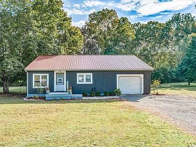 $800 / 2br - amplia cocina comedor que se abre al salón y espacio para comedor (Chillicothe, OH)63669207815041120