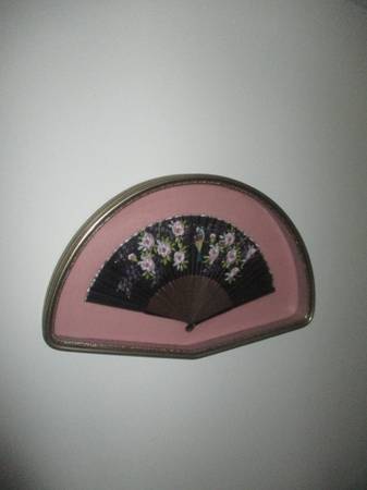FAN CASE W. FAN 1