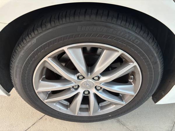 2014 INFINITY Q50 - $5,500 (Rock hill)63617434591873121