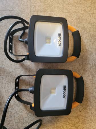Woods 1500 Lumen led work lights. 1