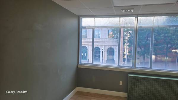 $2,000 / 900ft2 - 🏢 Commercial Space for Rent – 53 Market St, Poughkeepsie, NY 12601 (Poughkeepsie)64147862573442120