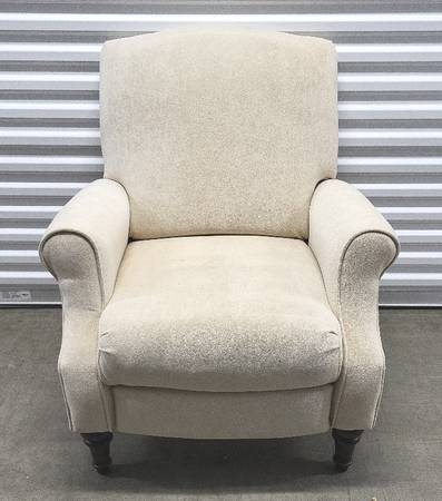Recliner 1