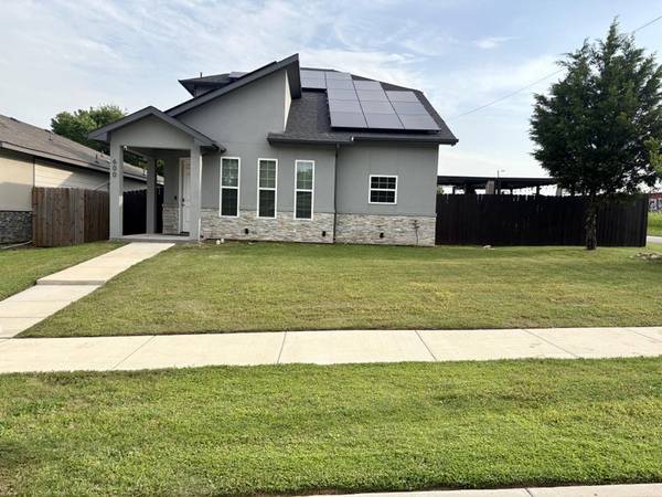 $400 2 bedrooms, 1 bath for ONE person $1200 (Morningside)63796257290881120