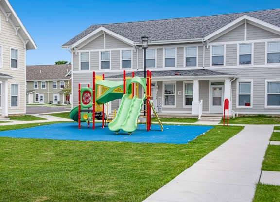 Located in Buffalo, 3/bd, Playground 1