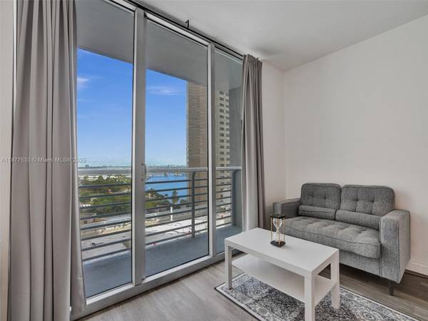 $3,000 / 507ft2 - Modern Furnished Studio with Waterfront Views at One Miami (Downtown Miami)64002013539969121