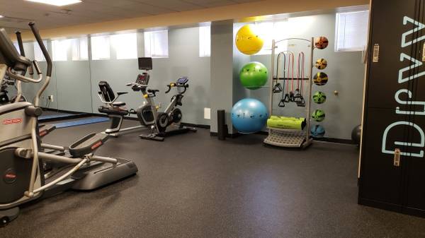 $1,926 / 350ft2 - Double-Paned Windows, Studio/1B, in Washington DC (1301 15th Street Northwest, Washington, DC)64040025974531121