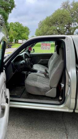 2002 Toyota Tacoma - Regular Cab 4 Cyl Automatic - $8,500 (Austin)63439193605121123