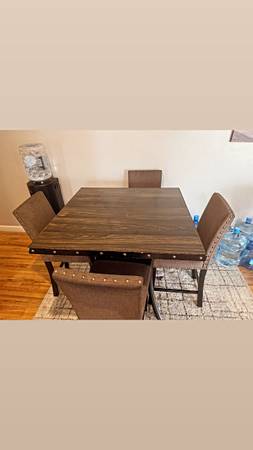 Used Counter-Height Dining Set for Sale 1