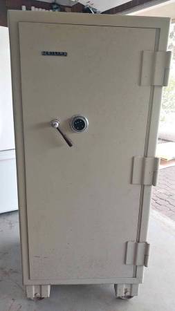 Meilink Safe 1