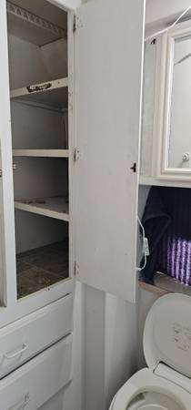 $180 / 1br - River front Rv / studio  apartment  weekly rentals (5196 lindgreen river st)64036535857793123