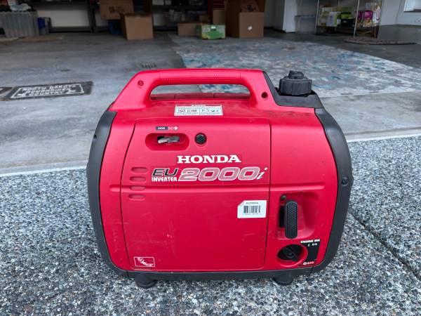 Honda power generator/inverter 1
