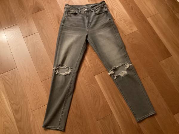 American Eagle MomJeans (two pairs) , Carve dresses, Calvin Klein, etc 1