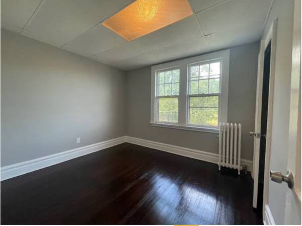 $925 / 3br - Apartamento renovado de 3 habitaciones / 1.5 baños en alquiler !! 🏠🏠 (Irvington, NJ)63676274923011120