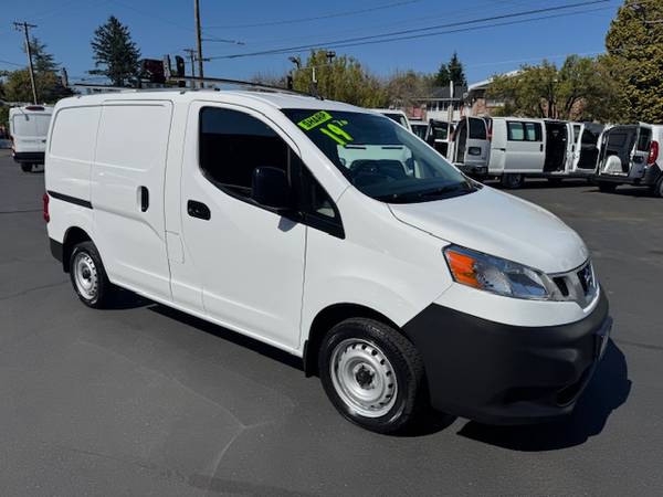 2019 Nissan NV200 S Cargo Van **LADDER RACK + BARRIER CAGE** - $14,950 (donleemotors.com)63618430570883120