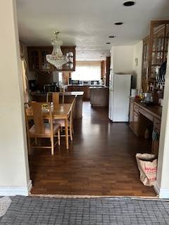 $875,000 / 8br - 4000ft2 - casa grande, múltiples dormitorios, 4 baños, atractivo exterior (Gateway/Parkrose)64218933506435123