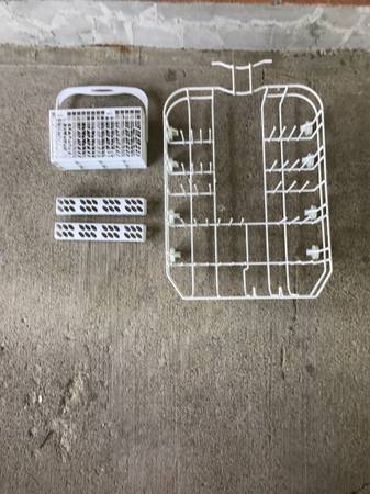 Kenmore / Frigidaire Lower Dishwasher Rack Compact 18 inch unit – NEW 1