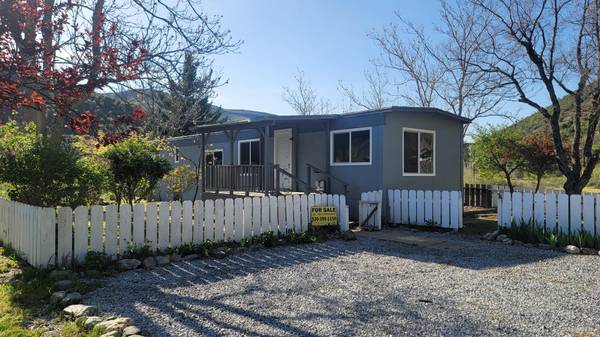 $49,990 / 2br - Charming Refurbished 2/1 Mobile Home in Beautiful Clear Creek Estates (French Gulch)64151588389761120