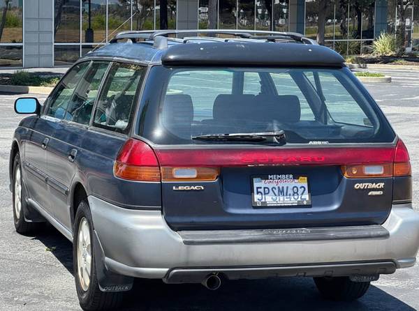Subaru 1999 más suave que existe - $2,750 (twin peaks / diamond hts)63624254735107124