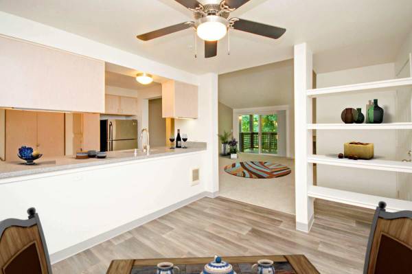 $3.036 / 3br - 1207ft2 - Casa Club, Almacenamiento, Lavadora y Secadora en Casa, Espacio Amplio de Armarios (Issaquah)63688443791235120