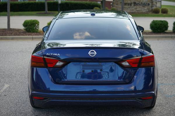 2019 Nissan Altima SL SUPER CLEAN (LOW MILES) - $8,99963625105370243124