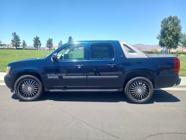 Chevy Avalanche - $2,900636120751046411227