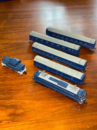 Tomix N-scale train set. Original owner, 1987. Incredible condition. 1