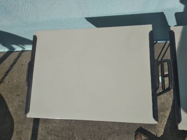 2 Vintage Modern Iron Hairpin Stacking TV Tray Table Side Plant Stand - $100 (san bruno)63436242169731123