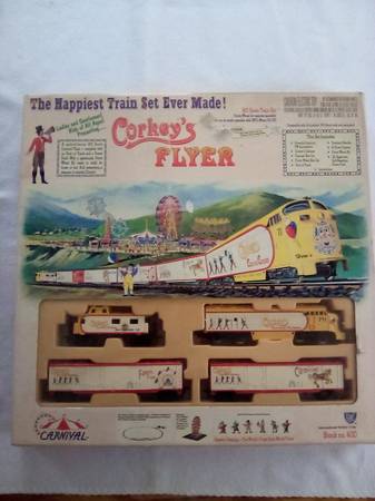 Corkey's Flyer Train Set with Extra Cars 1