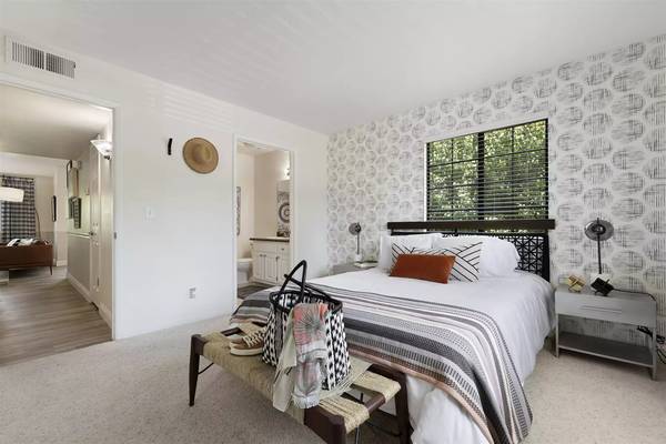 $1,820 / 1br - 730ft2 - Live in style at Dominion Heights! Newly renovated 1 bed / 1 bath! (Fresno - Fresno)63872987809155120