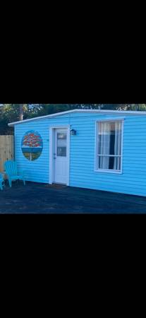 $3,000 / 1br - 800ft2 - Charming Cottage Rental on the Indian River (Jensen Beach)63799984744577120