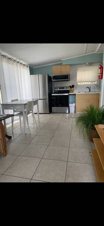 $3,000 / 1br - 800ft2 - Charming Cottage Rental on the Indian River (Jensen Beach)63799984744577123