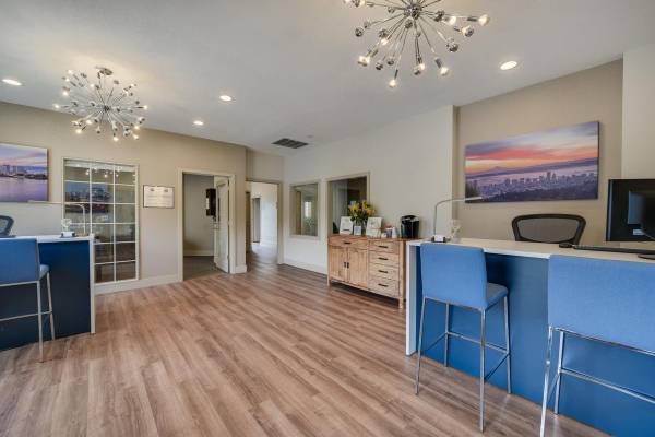 $1,715 / 2 habitaciones - 1025 pies cuadrados - Parques públicos cercanos, equipo de mantenimiento receptivo (Walnut Grove)63842023173761122