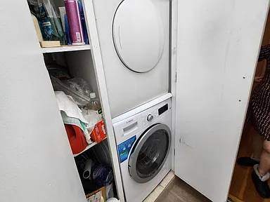 $1,200 / 5br - 144ft2 - Available now! Spacious room for female - utilities included (Newton Center)64034613792129122