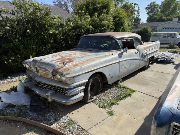 1958 Buick Century - $5,50063496653704705121