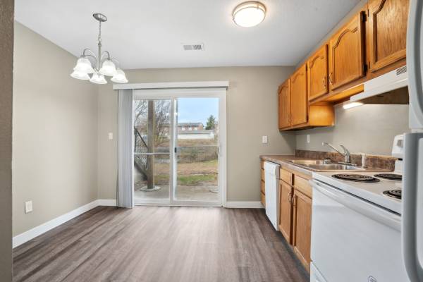 $1,295 / 1br - Modern Living on Dubuque’s West End (Dubuque)63800864339969124