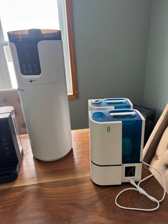 3 humidifiers 1