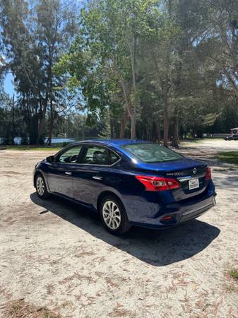 Nissan Sentra SV 2018 - $6,500 (Hollywood)63479613365379122