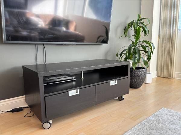 TV Stand 1