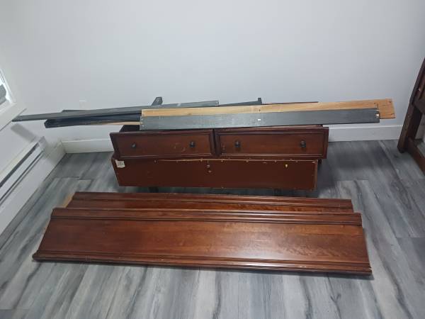 solid wood queen size frame obo 1