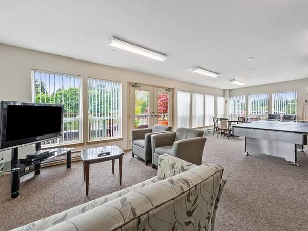 $1,702 / 1br - 475ft2 - Elevator access, Fitness center, Convenient resident parking (Seattle)63850639406595123