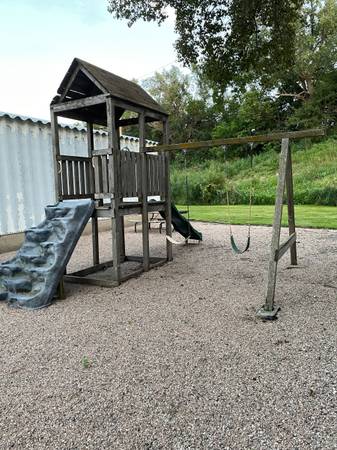 Backyard playground play set with slide 1