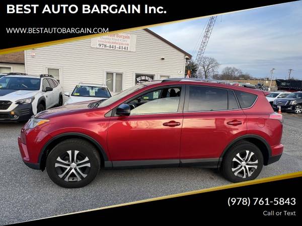2017 TOYOTA RAV4 AWD, EFICIENTE EN COMBUSTIBLE, UN SOLO DUEÑO, CON CÁMARA DE REVERSA - $16,995 (Lowell MA 01851)63615352713731120